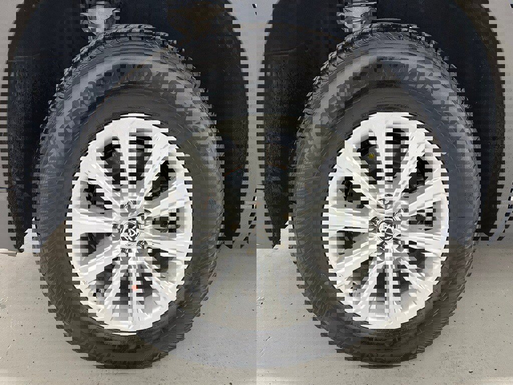 Used 2025 Toyota Grand Highlander AWD image 68