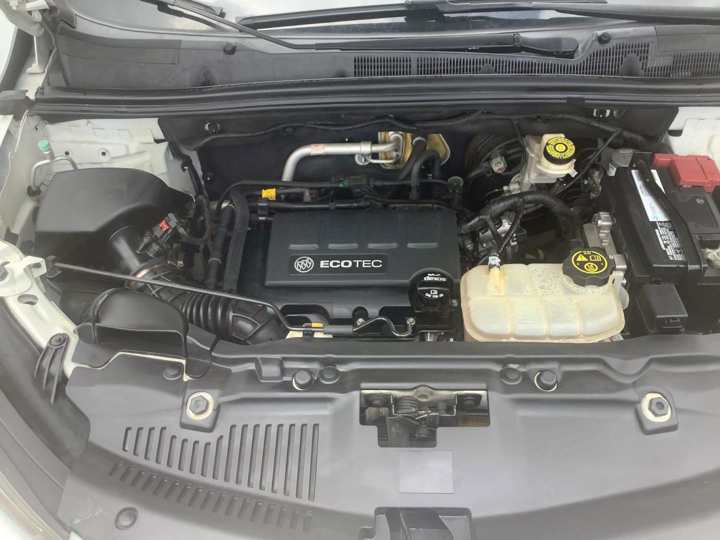 Used 2017 Buick Encore Essence FWD image 17