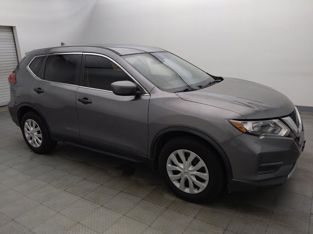 Used 2020 Nissan Rogue S FWD image 11