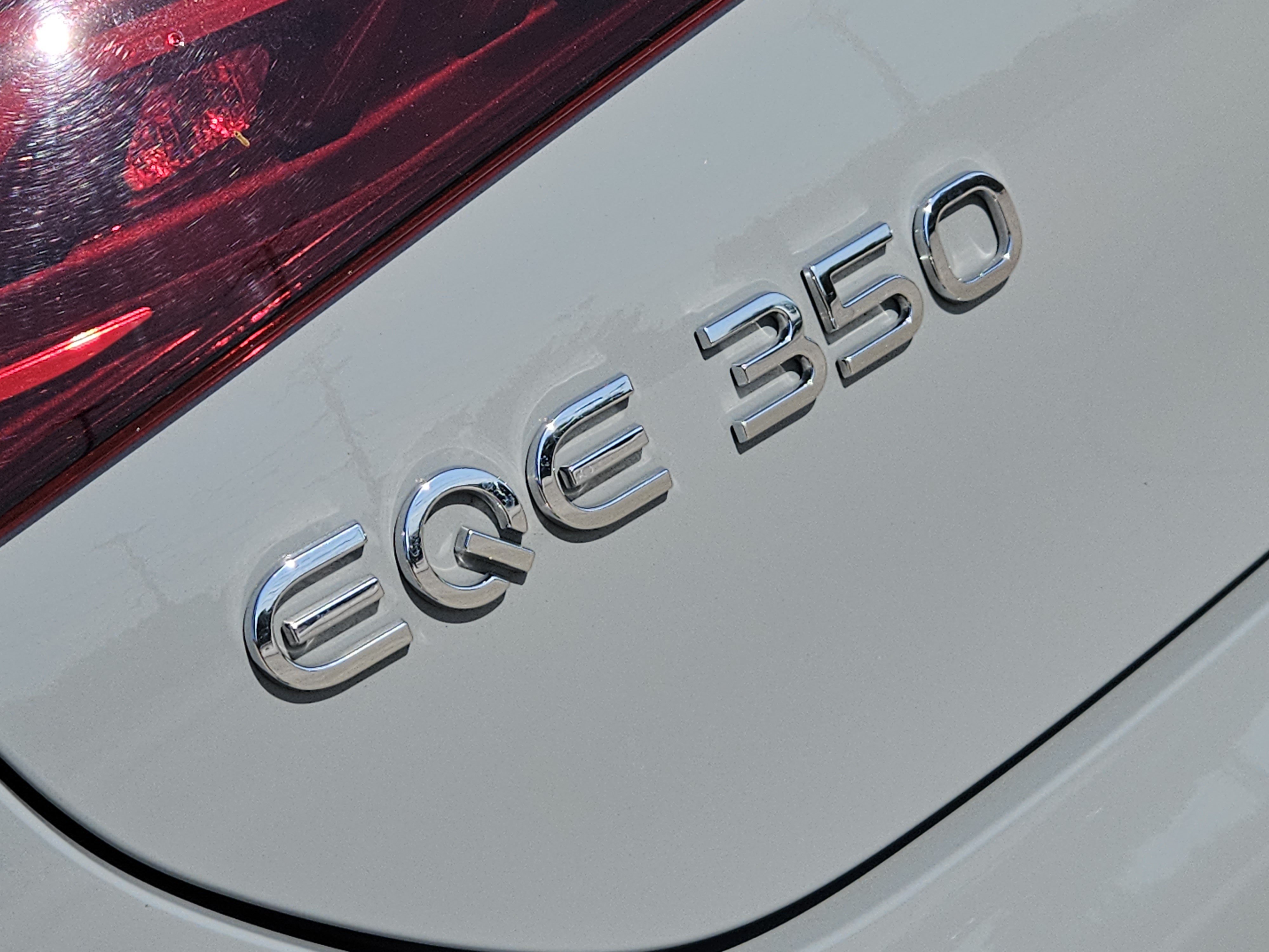 Used 2023 Mercedes-Benz EQE 350+ 4MATIC Sedan image 13