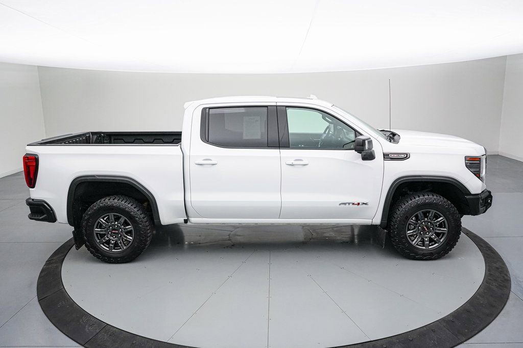 Used 2024 GMC Sierra 1500 AT4X AWD/4WD image 4