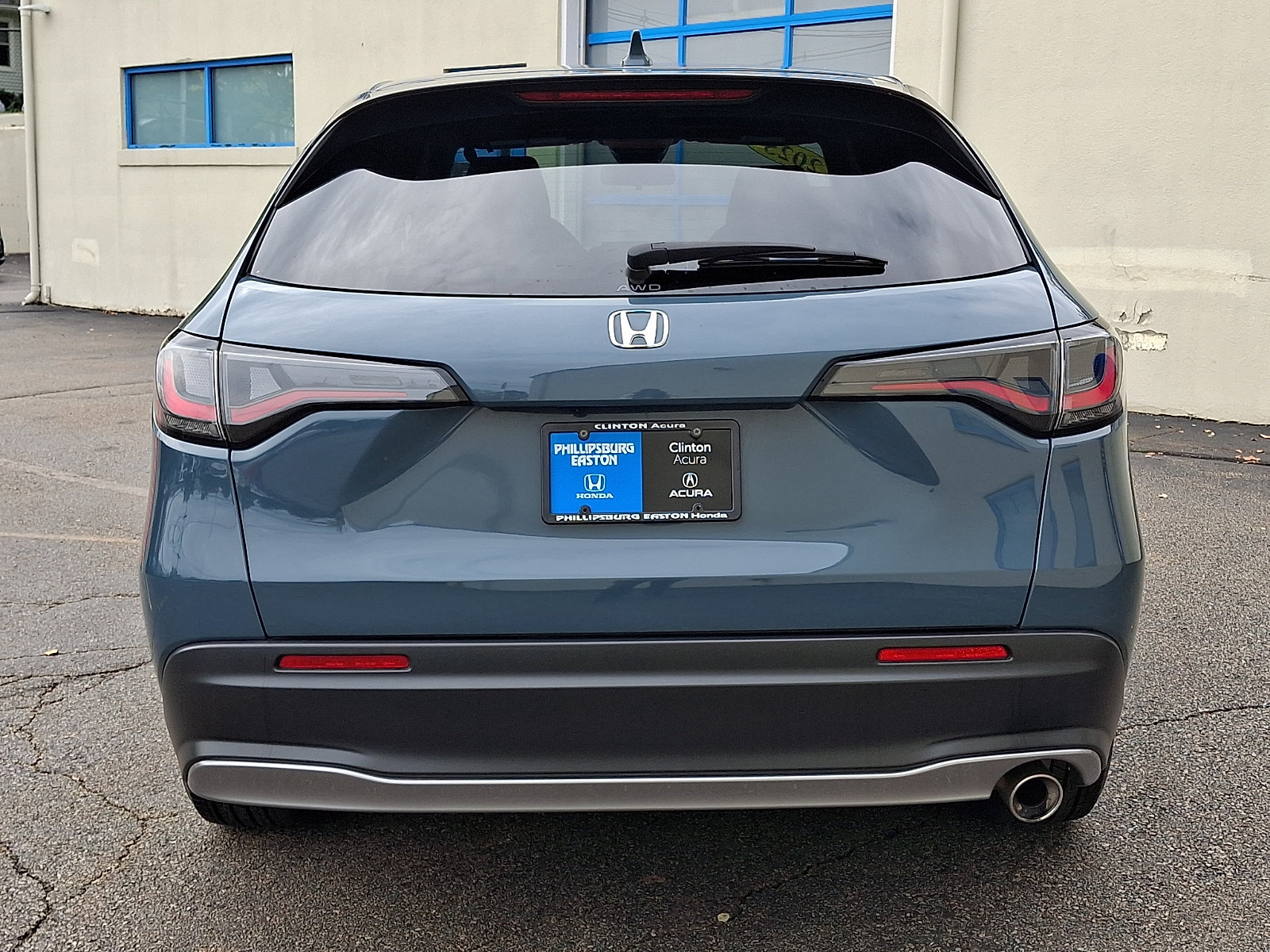 Certified 2025 Honda HR-V Sport image 5