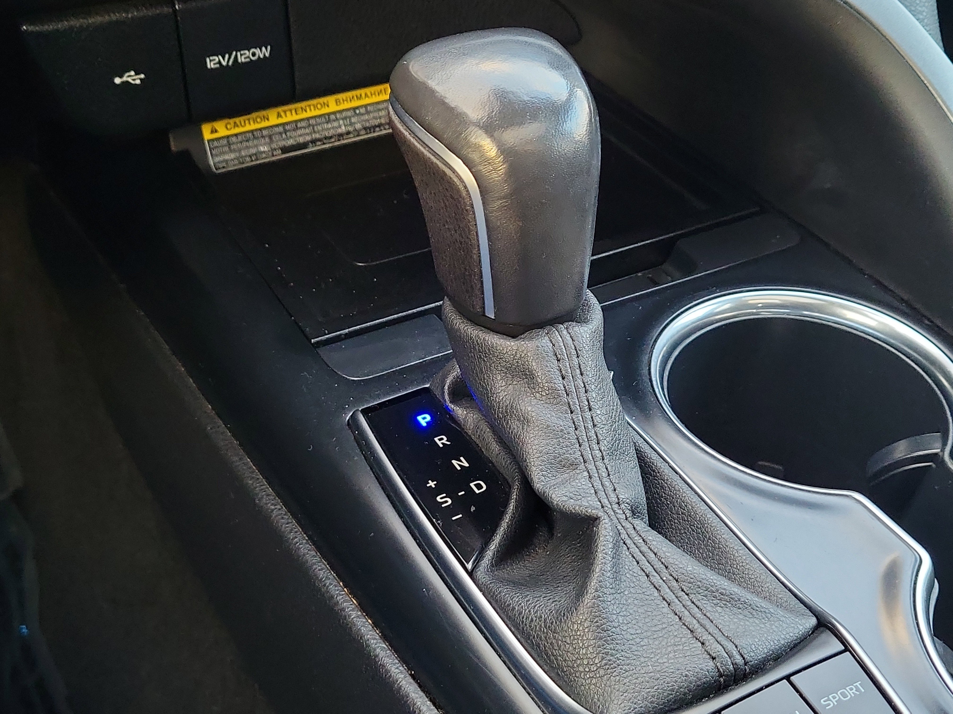 Certified 2020 Toyota Camry XSE image 33