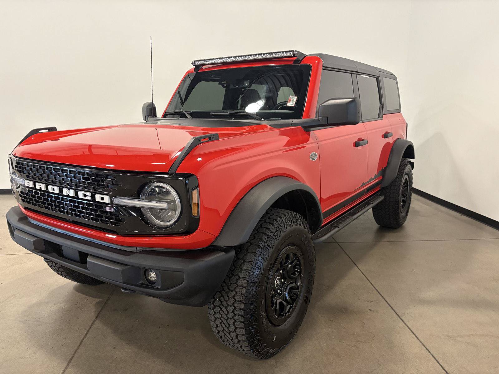 Used 2022 Ford Bronco Wildtrak AWD/4WD image 7