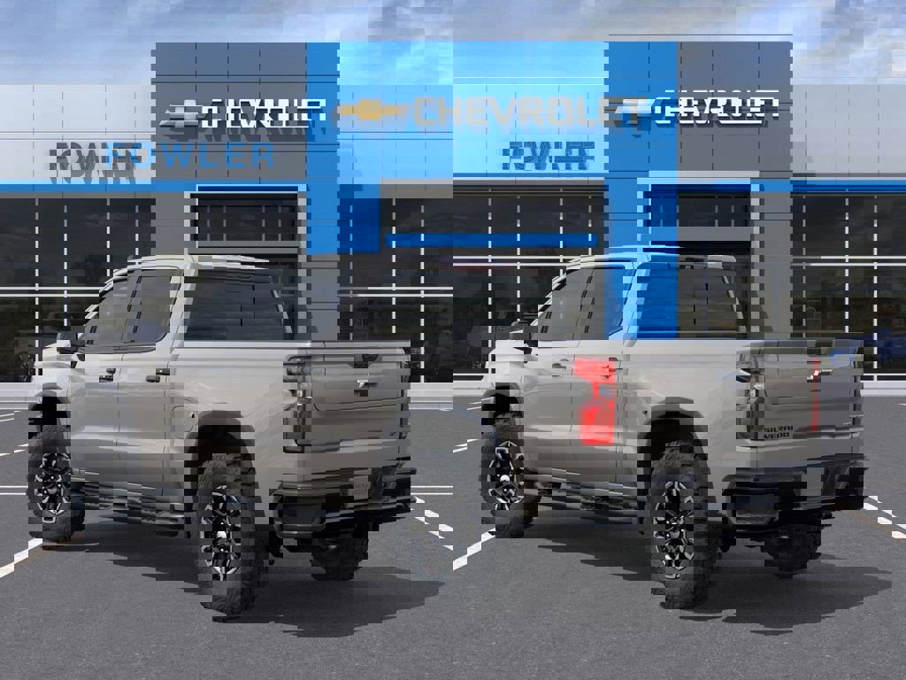 New 2026 Chevrolet Silverado 1500 ZR2 image 3