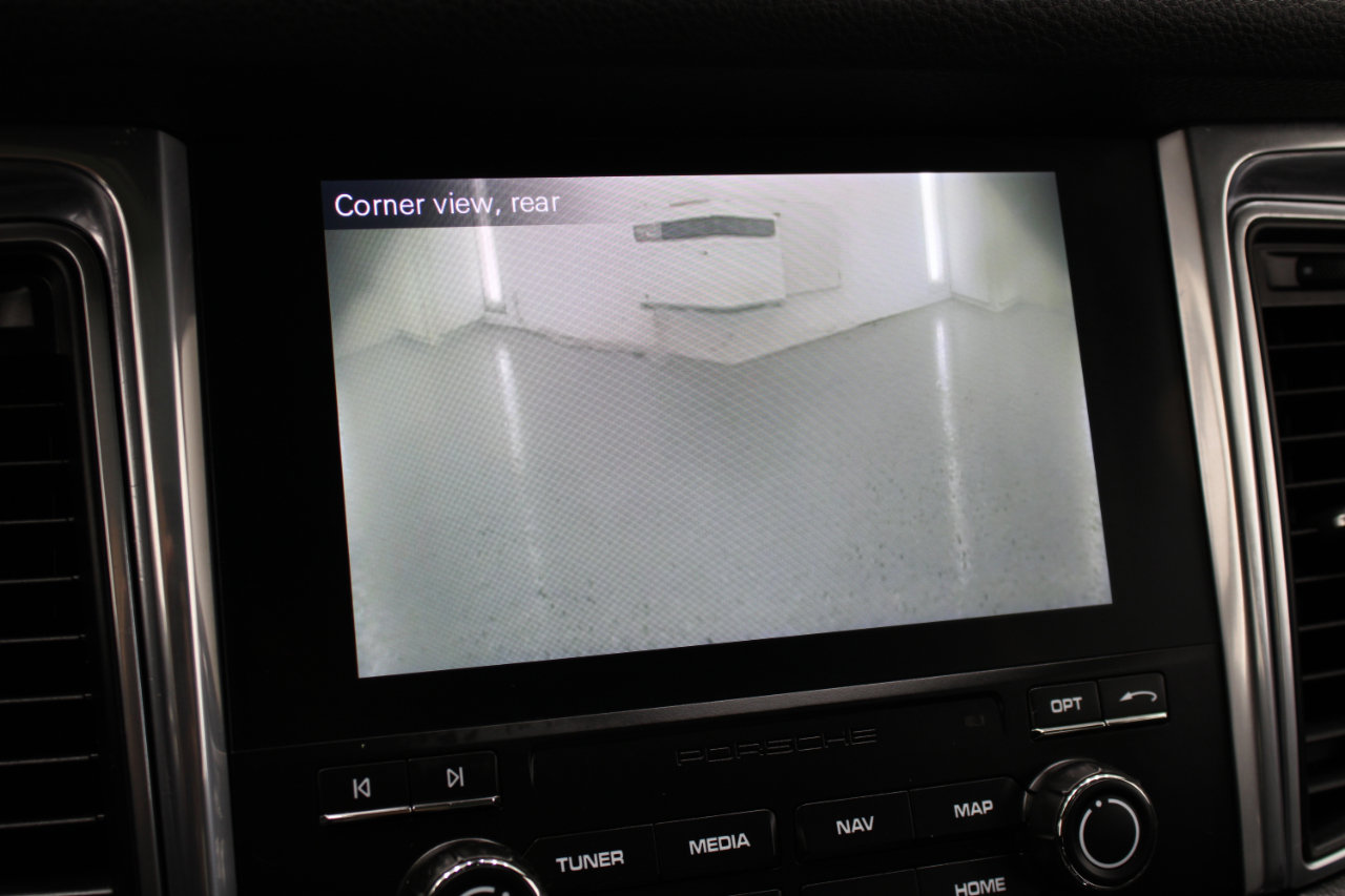 Used 2017 Porsche Macan S image 61