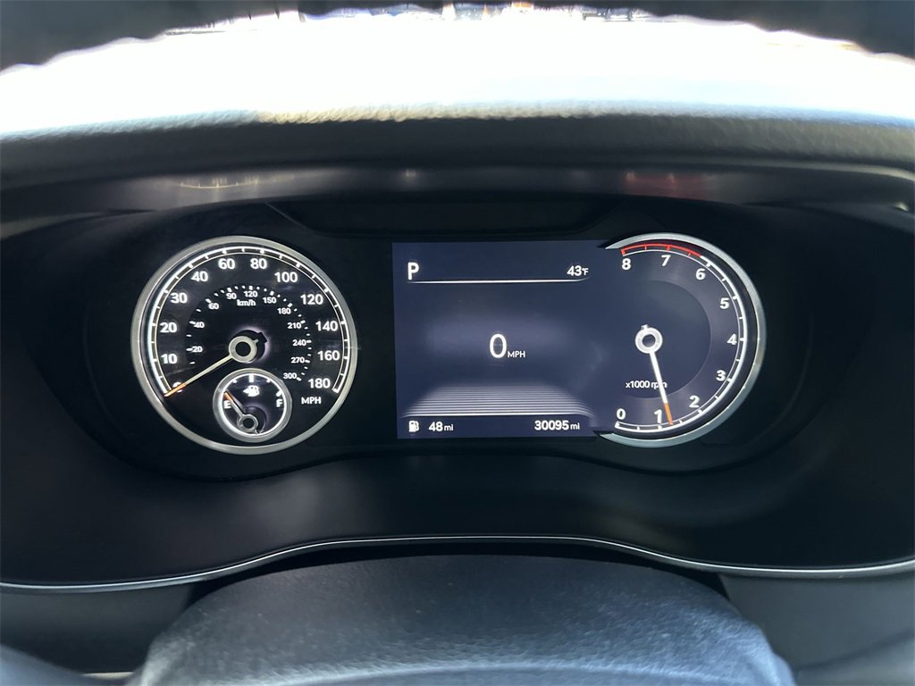 Used 2022 Genesis G70 2.0T w/ Prestige Package image 7