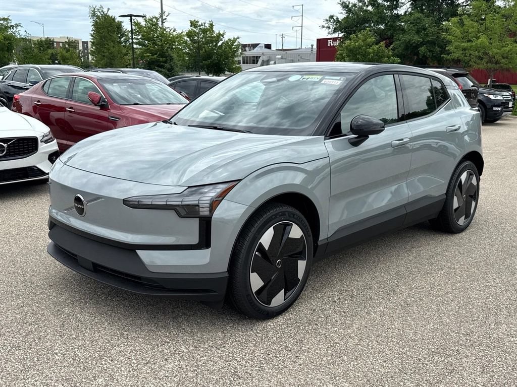 New 2026 Volvo EX30 Plus w/ Climate Package