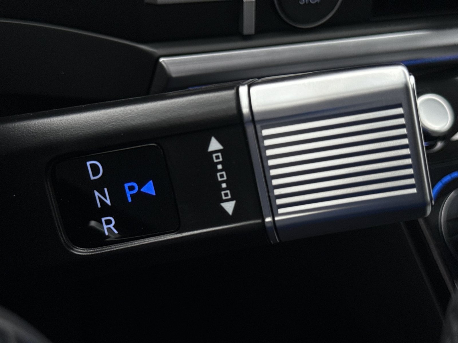 New 2027 Hyundai Santa Fe Limited FWD image 22