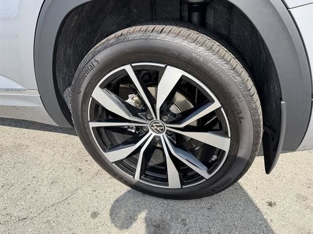 New 2026 Volkswagen Atlas SEL Premium R-Line image 13