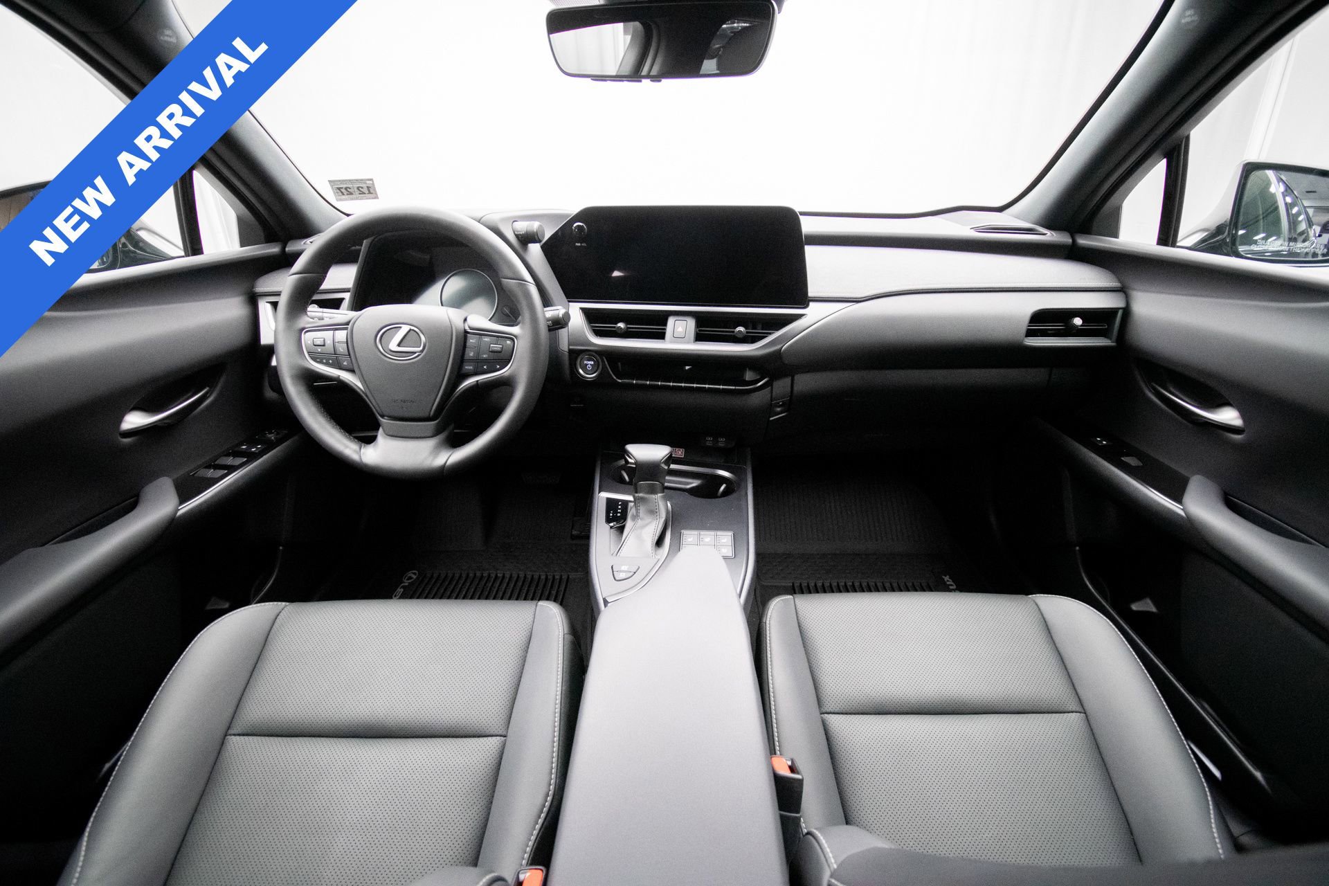 Used 2023 Lexus UX 250h AWD w/ Premium Package image 14