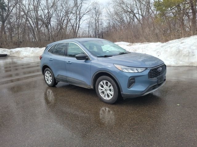 Used 2023 Ford Escape Active image 5