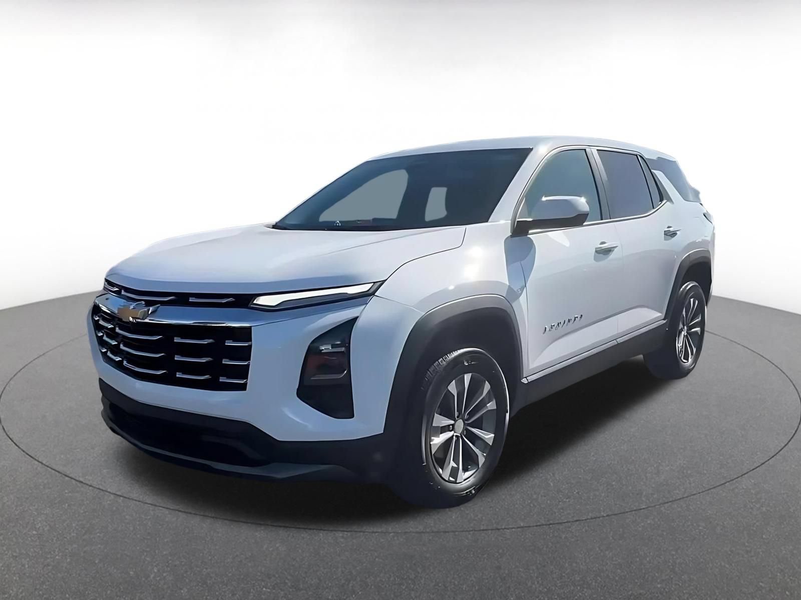Used 2025 Chevrolet Equinox LT AWD/4WD image 7