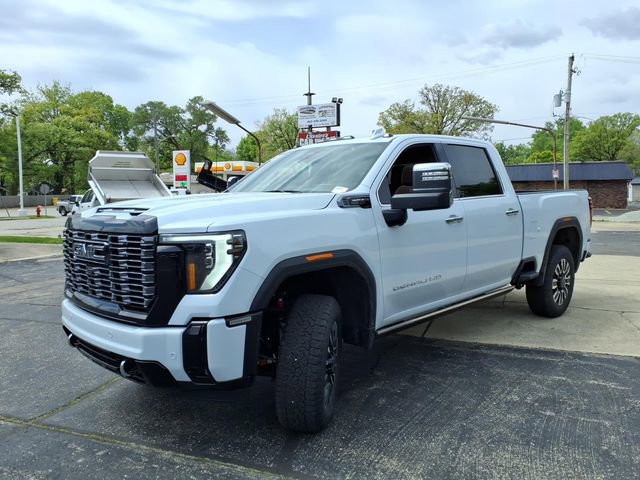 New 2026 GMC Sierra 2500 Denali Ultimate AWD/4WD image 13