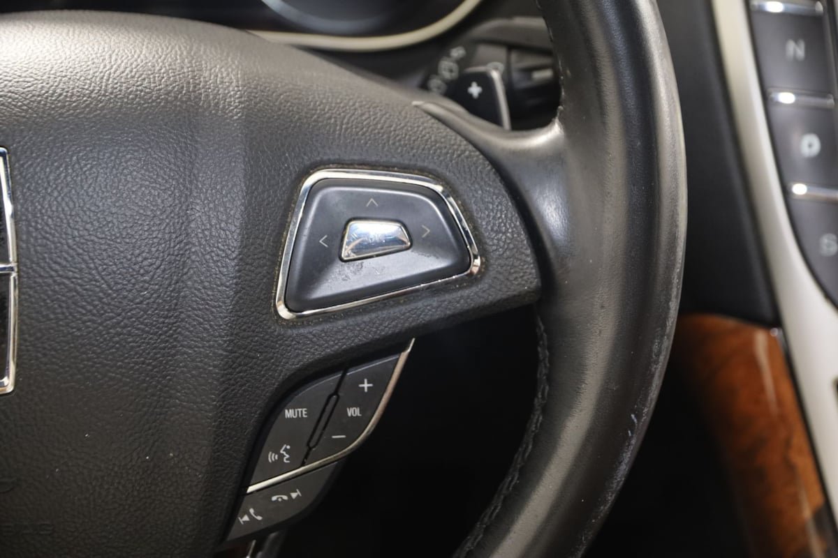 Used 2018 Lincoln MKX Reserve w/ Lincoln MKX Climate Package AWD/4WD image 35