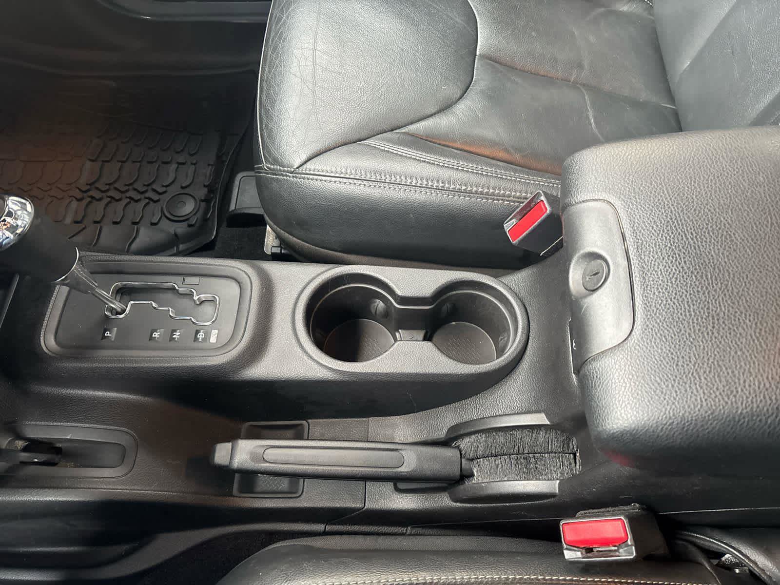 Used 2015 Jeep Wrangler Rubicon w/ Dual Top Group image 16