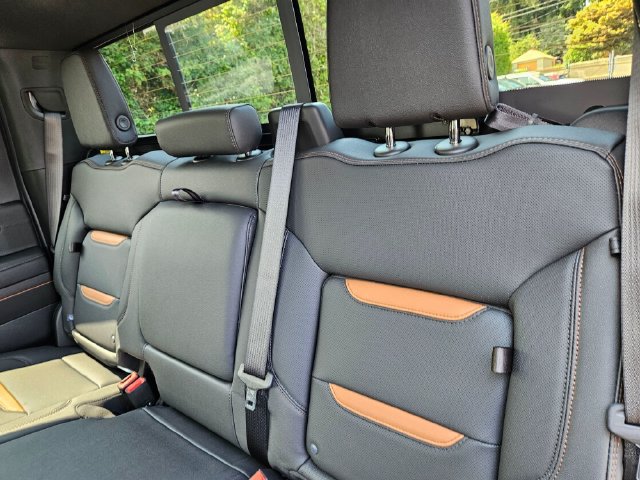 New 2026 GMC Sierra 3500 AT4 w/ AT4 Premium Plus Package AWD/4WD image 16