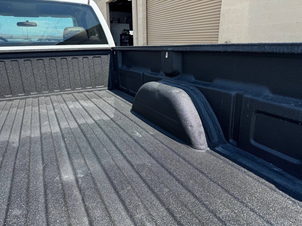 Used 2006 Chevrolet Silverado 2500 W/T w/ Heavy-Duty Power Package AWD/4WD image 15