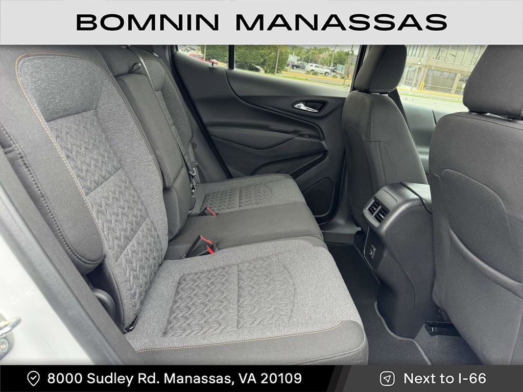 Used 2023 Chevrolet Equinox LT image 10