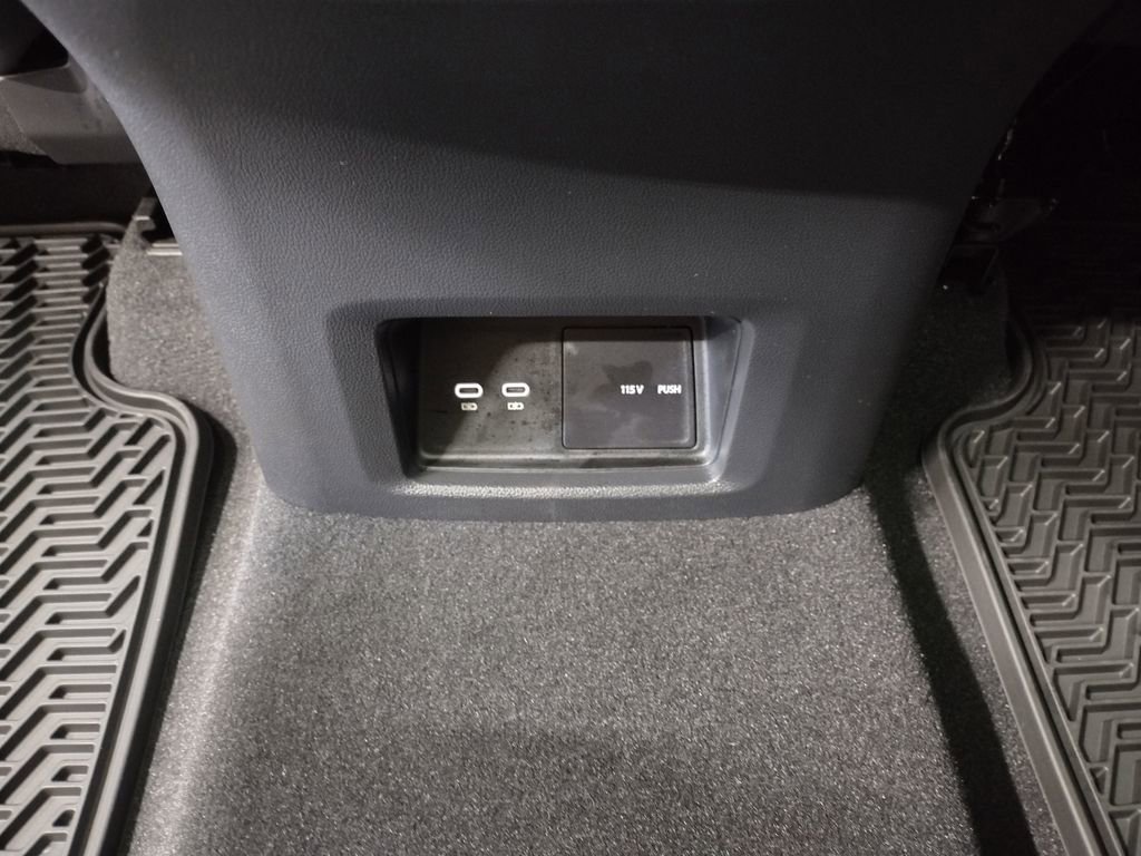 New 2026 Volkswagen Atlas SE image 37