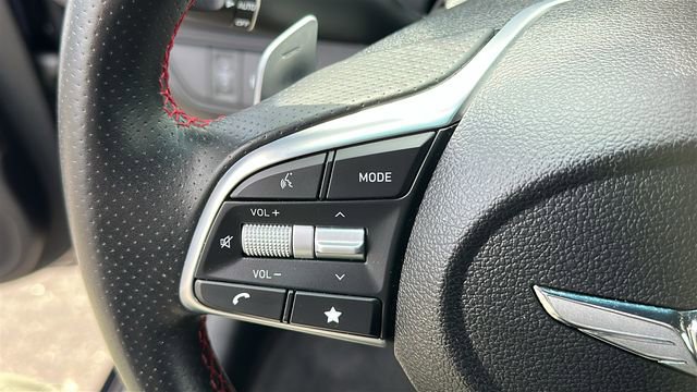 Used 2023 Genesis G70 2.0T w/ Sport Prestige Package AWD/4WD image 13