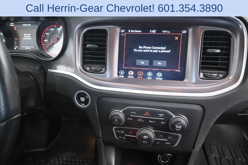 Used 2022 Dodge Charger SXT w/ Blacktop Package AWD/4WD image 28
