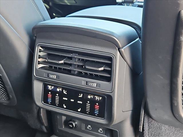 Used 2023 Audi Q8 Prestige w/ Prestige Package AWD/4WD image 23