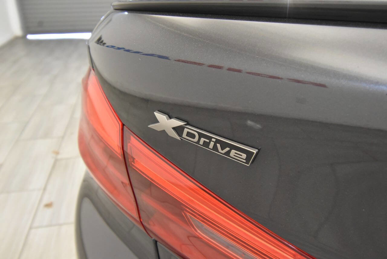 Used 2020 BMW M550i xDrive w/ Executive Package image 33