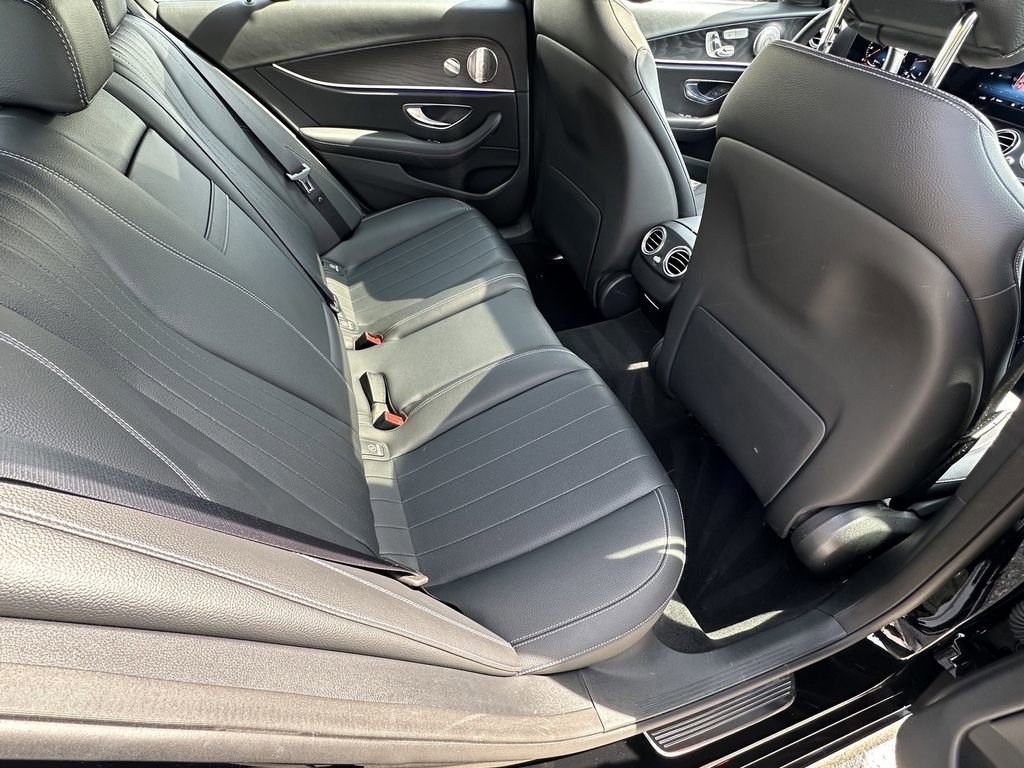 Certified 2022 Mercedes-Benz E 350 4MATIC Sedan image 18