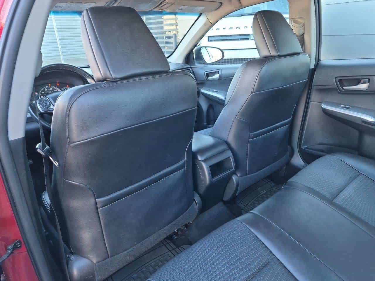 Used 2013 Toyota Camry SE FWD image 18