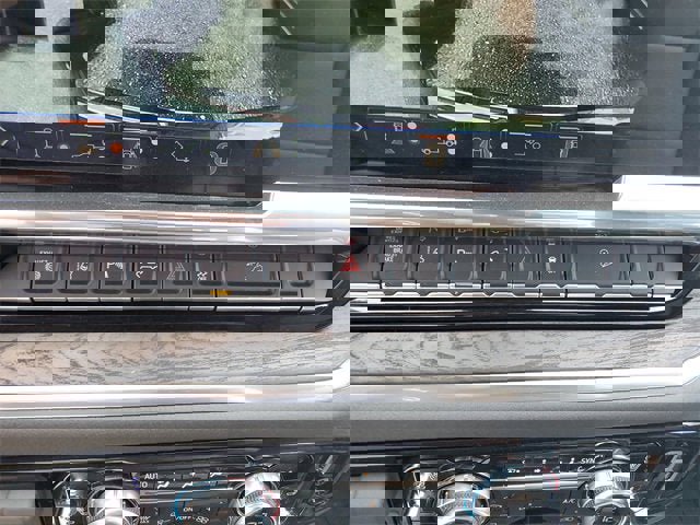 New 2025 GMC Sierra 2500 SLT w/ SLT Premium Package image 24