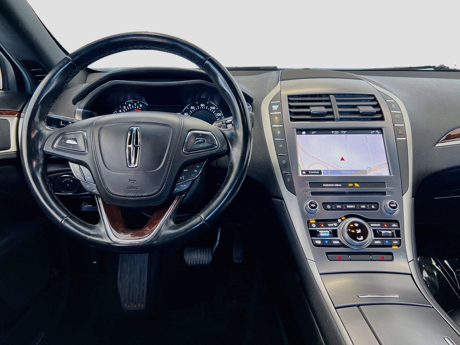 Used 2018 Lincoln MKZ Select w/ Select Plus Package FWD image 2