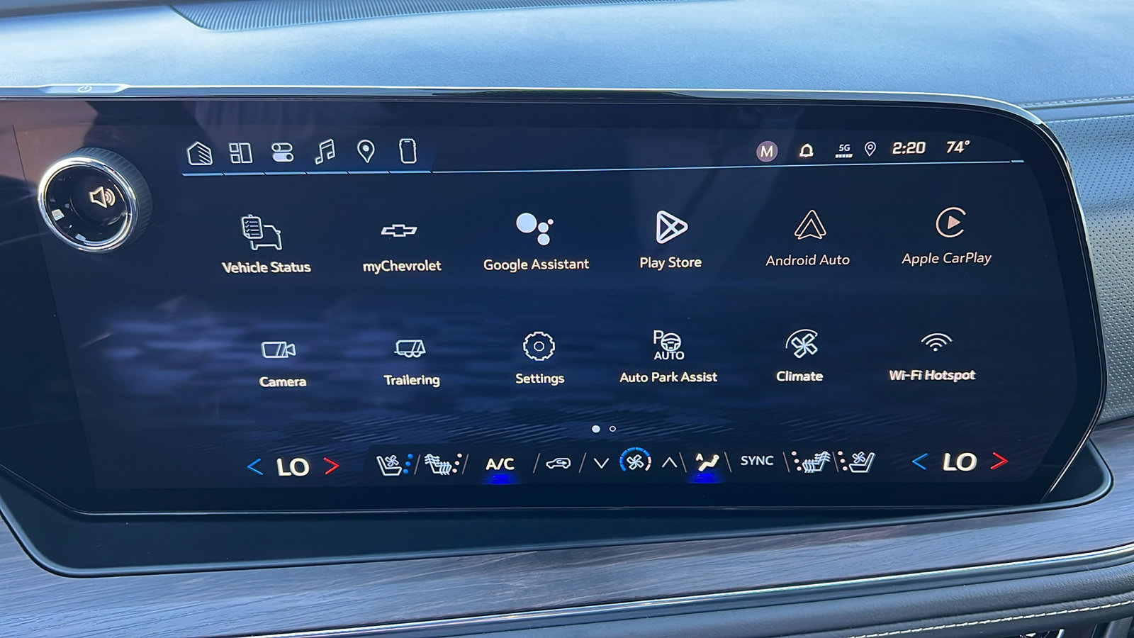 New 2026 Chevrolet Suburban Premier w/ Sun And Tow Package image 26