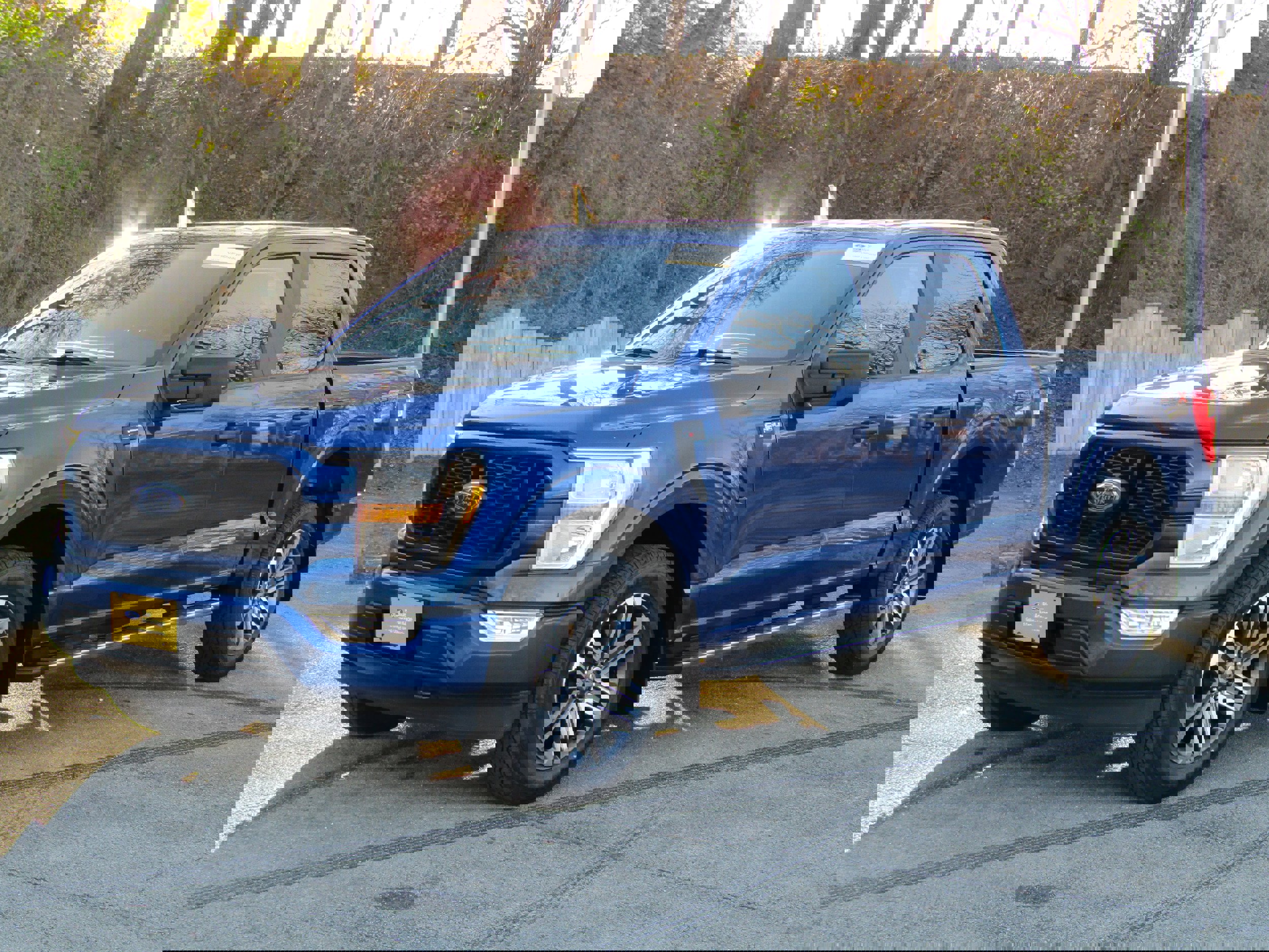 Certified 2022 Ford F150 XL w/ STX Appearance Package image 8