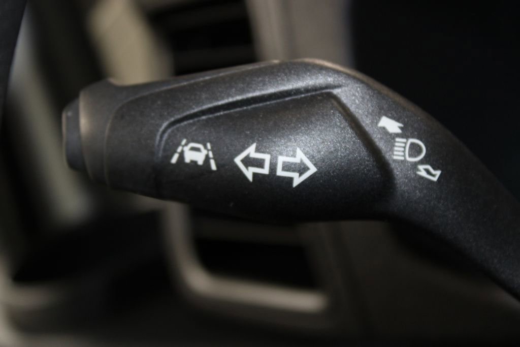 Used 2024 Ford Transit 350 XLT image 35