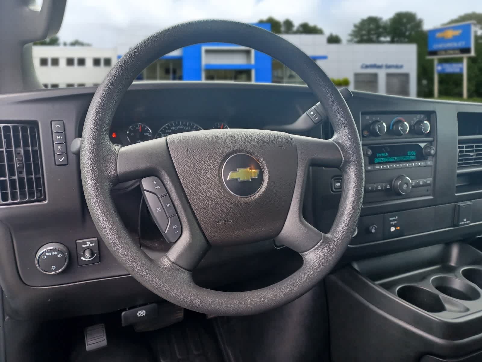 Used 2025 Chevrolet Express 2500 w/ Driver Convenience Package RWD image 9