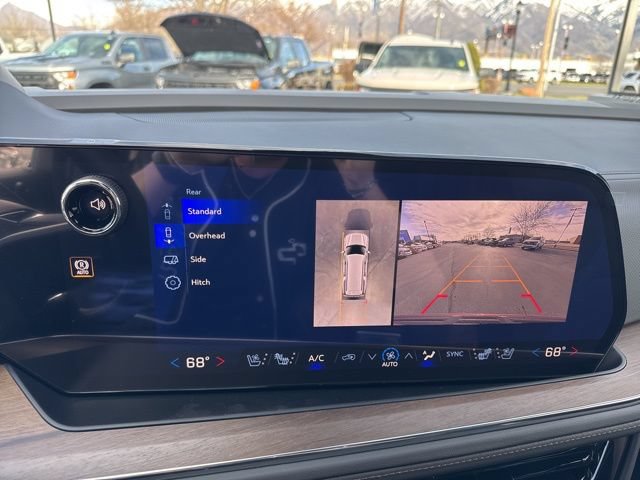 New 2026 Chevrolet Suburban High Country AWD/4WD image 31