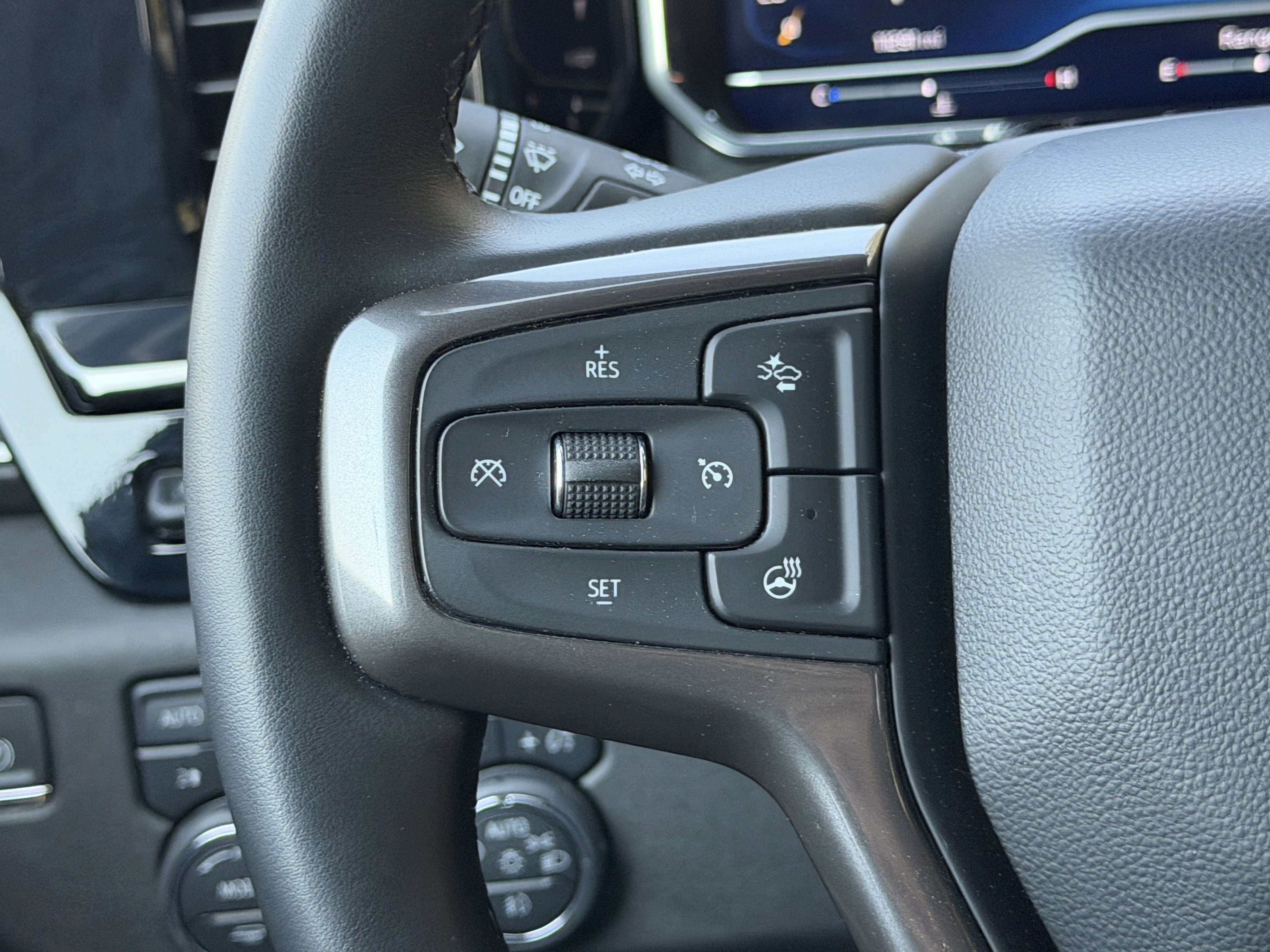 Used 2024 Chevrolet Silverado 2500 ZR2 w/ ZR2 Bison Edition AWD/4WD image 43