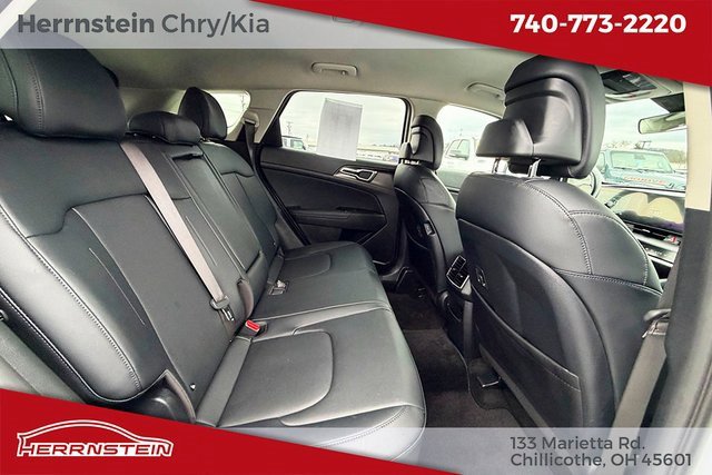 Used 2024 Kia Sportage EX image 27