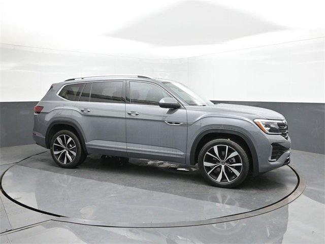 New 2025 Volkswagen Atlas SEL Premium R-Line image 17