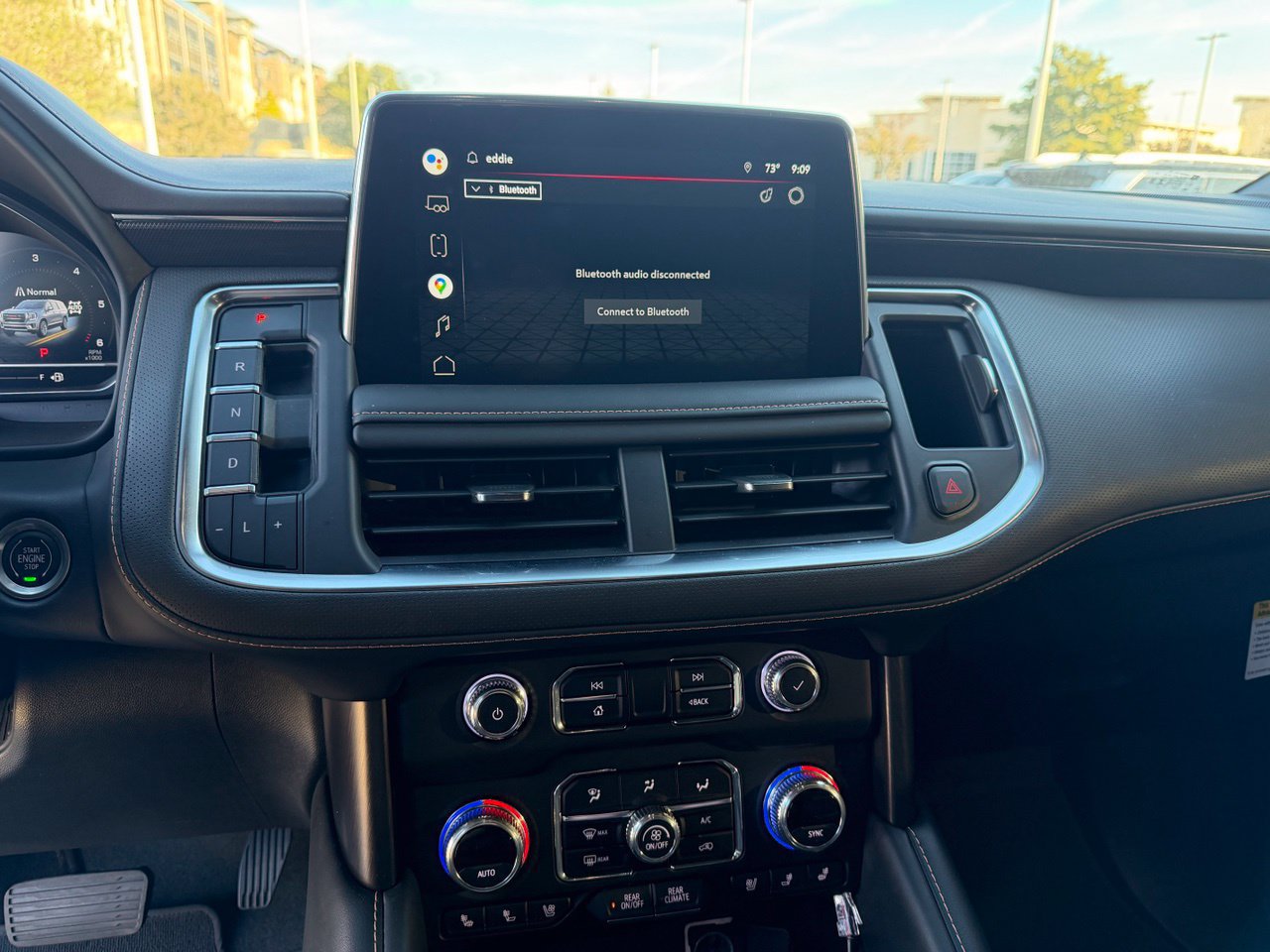 Used 2022 GMC Yukon AT4 AWD/4WD image 7
