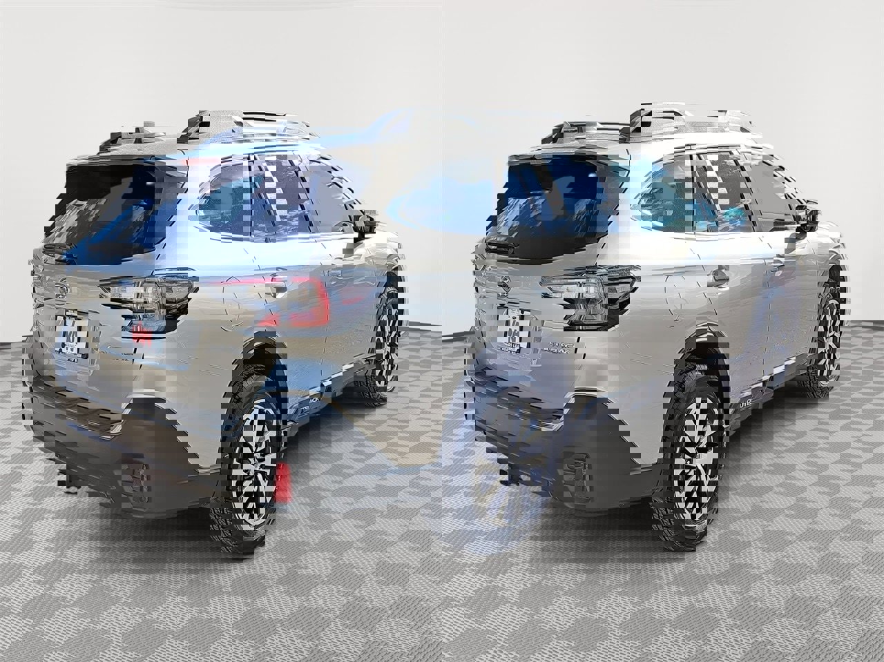 Used 2020 Subaru Outback Premium image 5