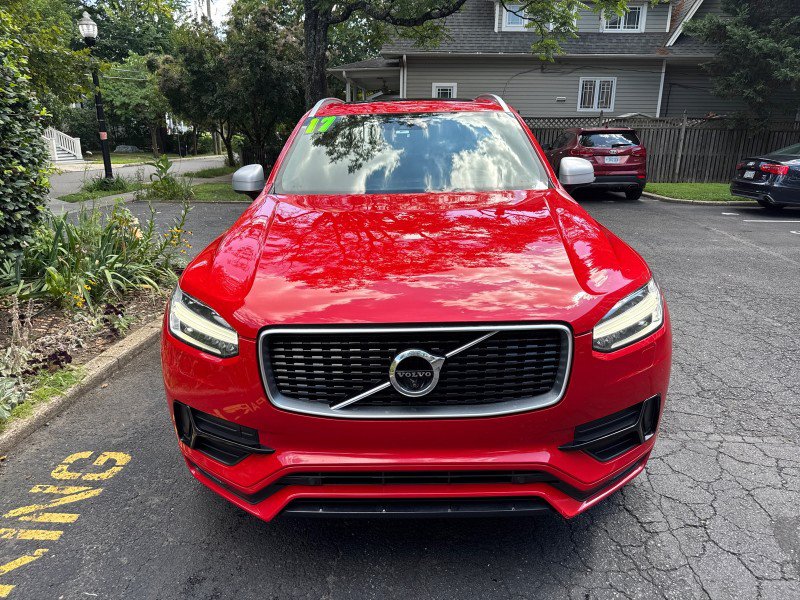 Used 2017 Volvo XC90 T6 R-Design w/ Vision Package AWD/4WD image 8
