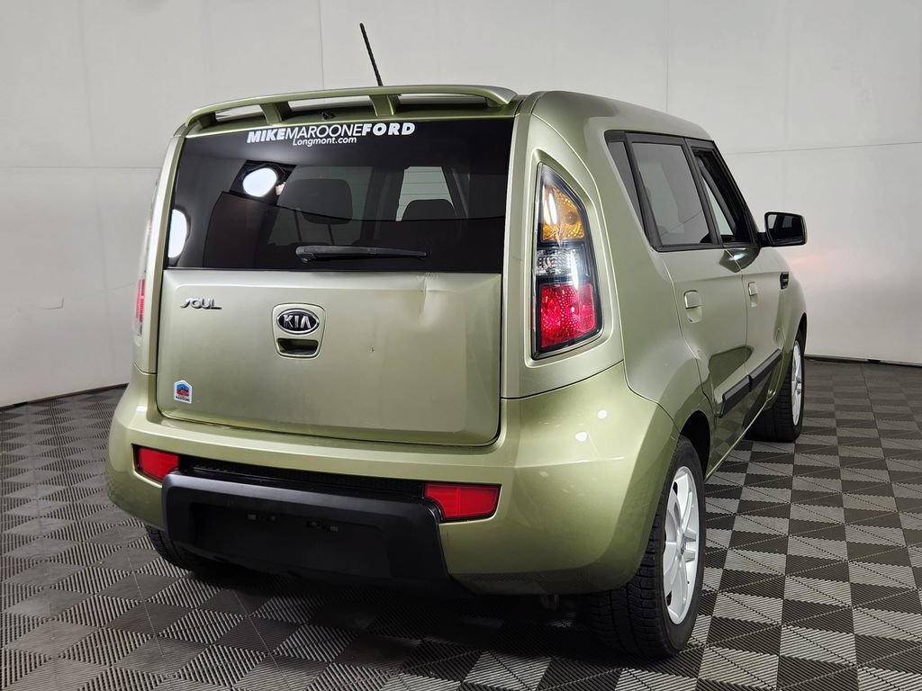 Used 2010 Kia Soul + FWD image 6