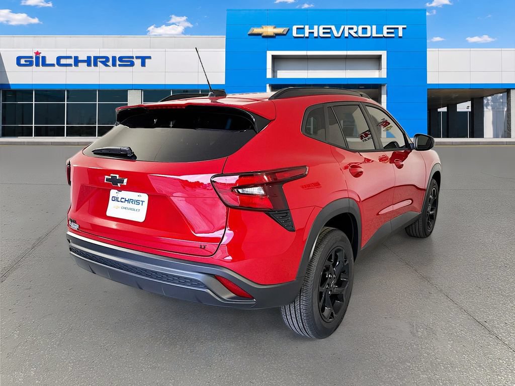 New 2026 Chevrolet Trax LT w/ Midnight Edition FWD image 8