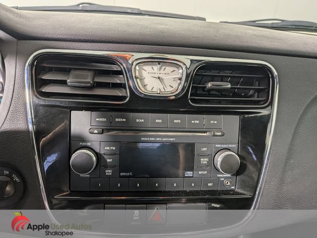 Used 2012 Chrysler 200 Touring FWD image 19