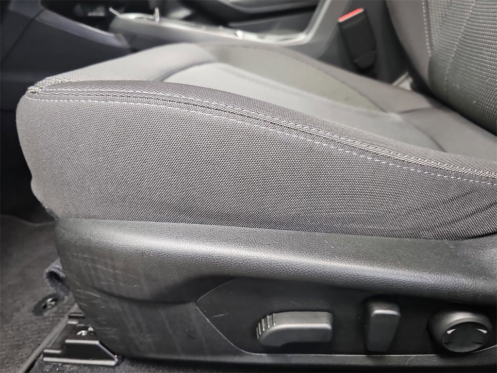 Used 2024 Subaru Crosstrek 2.0i Premium image 28