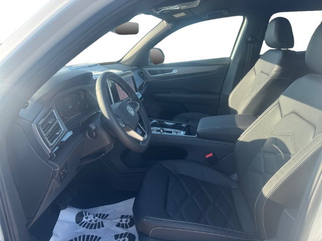 New 2026 Volkswagen Atlas Cross Sport SE FWD image 9