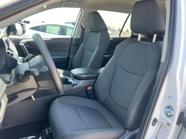 Used 2025 Toyota RAV4 LE FWD image 13