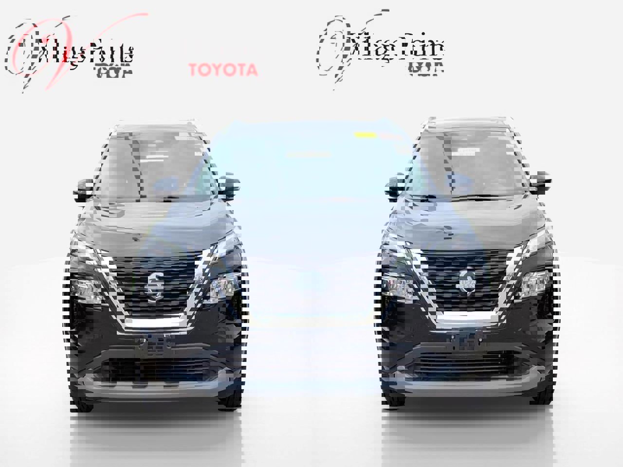 Used 2022 Nissan Rogue SV w/ SV Premium Package image 2